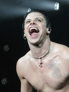 Náhledový obrázek k článku NAŽIVO: Yungblud s Ozzym v srdci. Obří očekávání přeskočil jako blecha