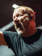 Náhledový obrázek k článku Před oslavou dvacetin Kollerbandu vydal David Koller živák největších hitů