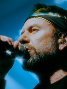 Náhledový obrázek k článku NAŽIVO: Bůh má problém, ale Tata Bojs vyrostli.  Forum Karlín jim začíná být malé