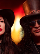 Náhledový obrázek k článku VIDEO: Slash v roli hrobníka pomáhá zpěvačce Dorothy se mstou milenci