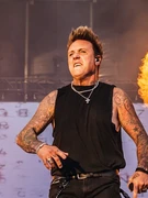 Náhledový obrázek k článku NAŽIVO: K dokonalosti Papa Roach chybělo málo. Kapela podpořila prevenci sebevražd