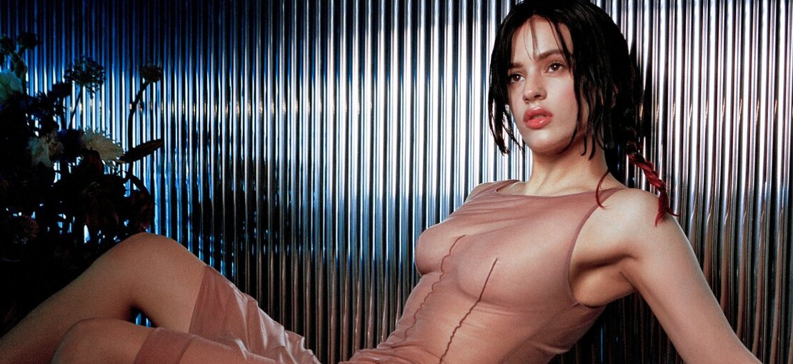 Obrázek k článku GLOSA: Rosalía je chameleon. Těžký den zachraňuje dramatickou operou