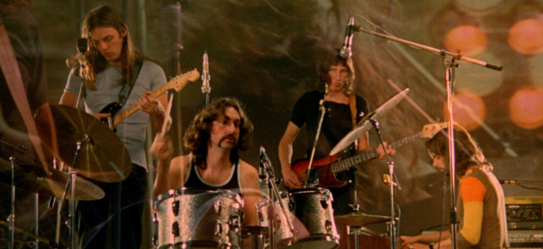 Obrázek k článku Pink Floyd jdou opět do kin. Legendární živák z Pompejí se dočkal nové verze