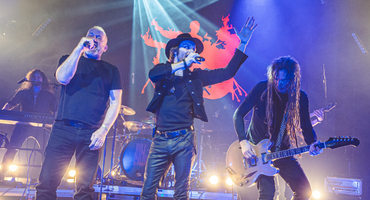 Náhledový obrázek k článku NAŽIVO: Tomáš Vartecký znovu na pódiu. Překvapil jako host divokého křtu Pana Lynxe