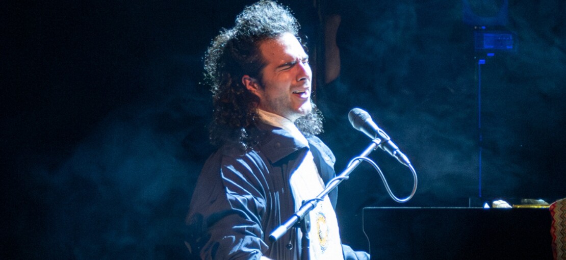 Obrázek k článku NAŽIVO: Jsem indián, kterého potřebujete slyšet. Jeremy Dutcher nadchl Jablonec