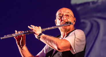 Náhledový obrázek k článku NAŽIVO: Až příliš klidní Jethro Tull. Ian Anderson se toulal historií