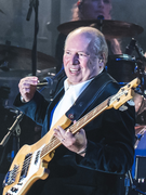 Náhledový obrázek k článku NAŽIVO: Jako gladiátor s kytarou. Hans Zimmer udělal z filmové hudby strhující show