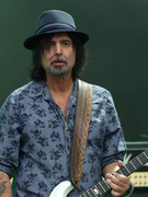 Náhledový obrázek k článku Dokonalý parťák Lemmyho. Zemřel kytarista Motörhead Phil Campbell