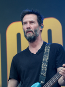 Náhledový obrázek k článku GLOSA: Keanu Reevese míří do Prahy v mnohem lepší formě