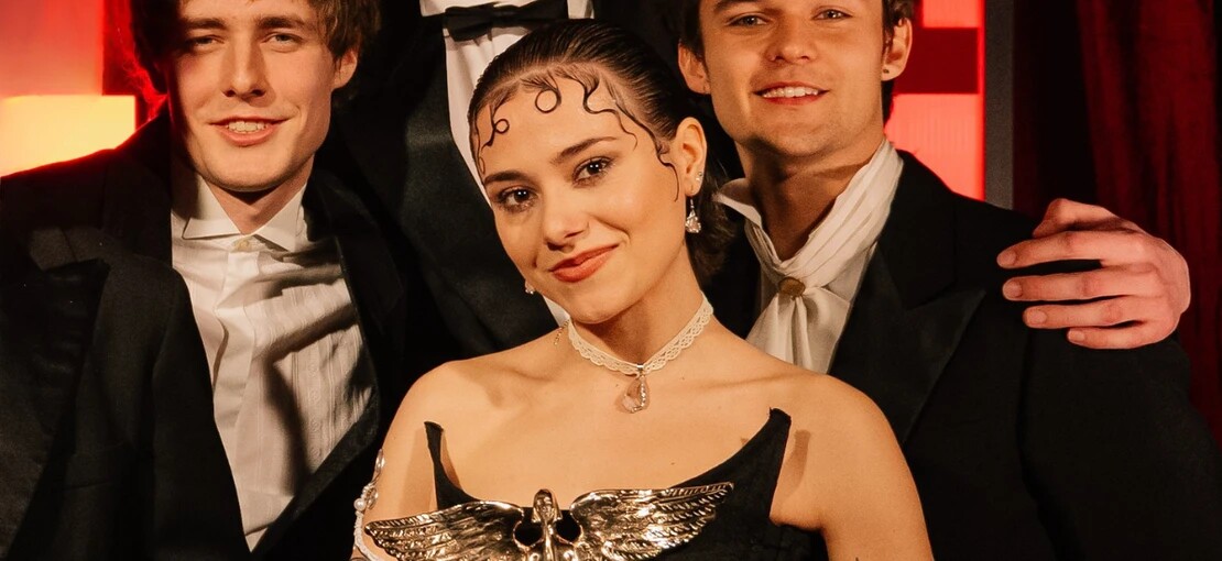 Obrázek k článku GLOSA: Vítězové Andělů Gufrau a Marie April zbláznili internet. Na jejich hit tančí i Ewa Farna