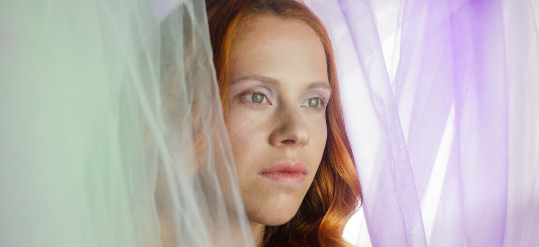 Obrázek k článku Tarotem inspirované písně proměnila Veru Linhartová v osobní zpověď