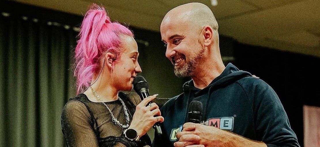 Obrázek k článku GLOSA: No Name vzali Terezu Maškovou kolem ramen. Nové písně je pánem