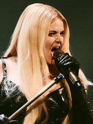 Náhledový obrázek k článku Meziprsí, mezinoží, zakázané slovo a rozklepaný řízek. Zlá glosa o eurovizním fiasku