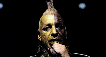 Náhledový obrázek k článku NAŽIVO: No, potěš pámbů. Frontman Rammstein se v Praze oddal nechutnostem