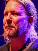 Náhledový obrázek k článku Vedle legend staví festival Blues Alive čerstvá jména. Hledá je v talentové soutěži