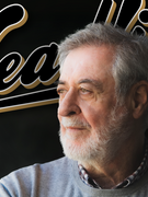 Náhledový obrázek k článku Dubnový Headliner s Michalem Prokopem a IAMX čtěte zdarma v aplikaci