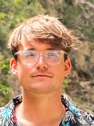 Náhledový obrázek k článku PREMIÉRA: „Jeden úsměv nestačí.“ Hey Yendo o radosti bez drog a přetvářky