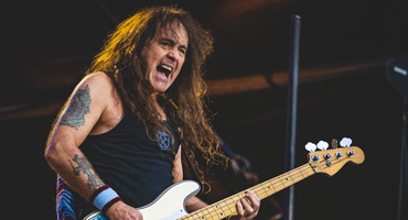 Náhledový obrázek k článku Mistr klusavé basy. Kapelník Iron Maiden okoukal styl u Led Zeppelin