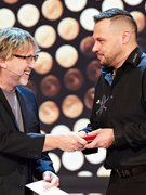 Náhledový obrázek k článku GLOSA: Pusť k milování Mešitu. Dalibor Janda si zahrál hajlovanou s Ortelem