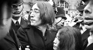 Náhledový obrázek k článku Anatomie vraždy na Manhattanu. Před 45 lety byl zastřelen John Lennon