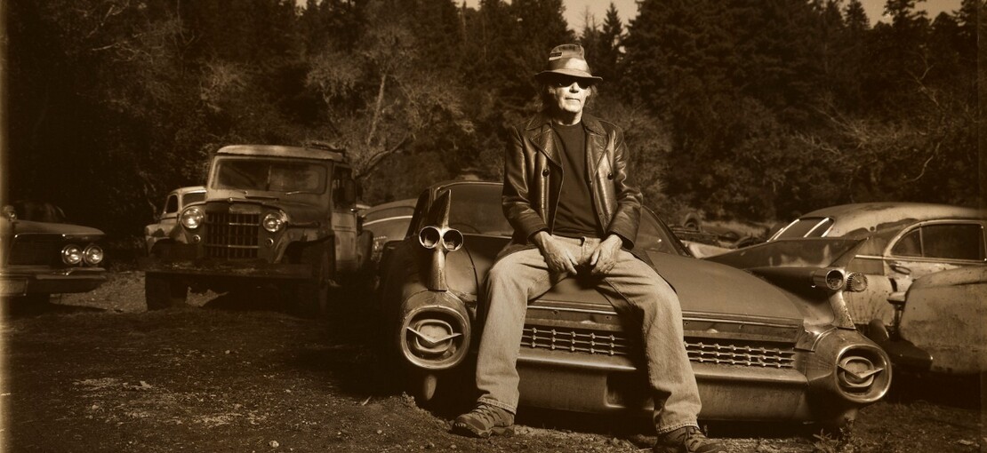 Obrázek k článku Odejděte, než pohltí vaši duši, vyzývá Neil Young zaměstnance Spotify