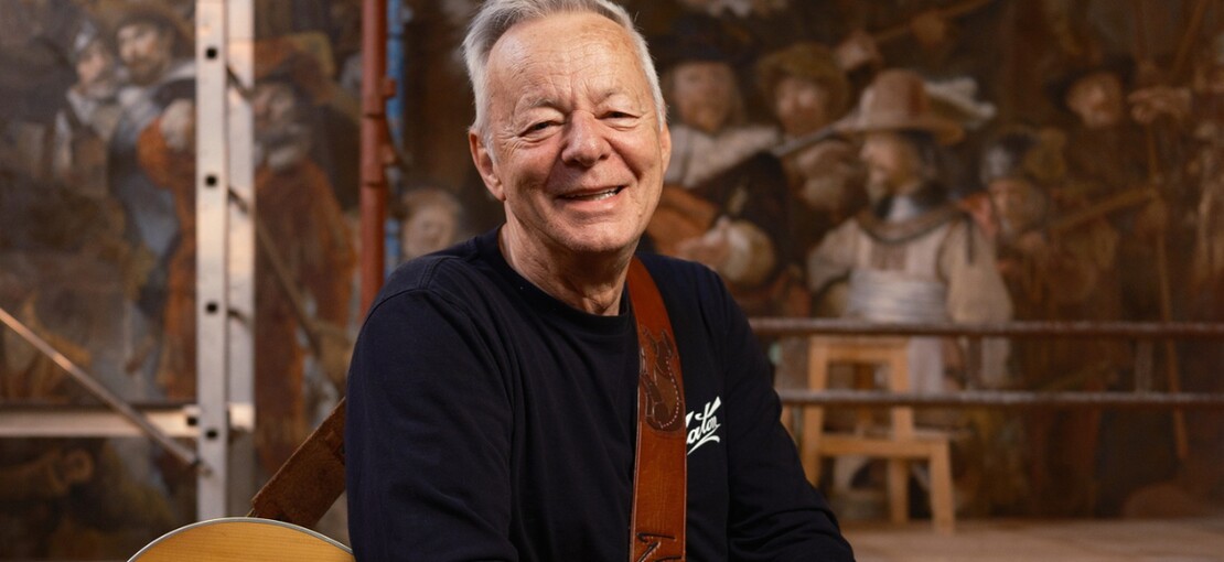 Obrázek k článku Mistr akustické kytary Tommy Emmanuel zahraje na Pražském hradě