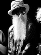 Náhledový obrázek k článku Vousáči v Pardubicích. ZZ Top se v roce 2026 vrátí do Česka