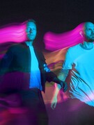 Náhledový obrázek k článku Coldplay zřejmě vydají novou desku. Fanoušci spekulují o Alien Radio