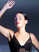 Náhledový obrázek k článku Na lásku už není nutné umírat, tvrdí portugalská fado zpěvačka Carminho