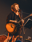 Náhledový obrázek k článku NAŽIVO: Záviš, Mucha a Baumaxa coby Nejsjetější trojice rozjeli obscénní večírek