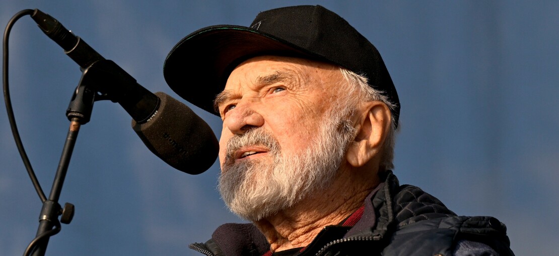 Obrázek k článku BULÍŘOVINY: Jak se stalo, že mají umělci držet pusu a krok