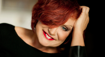 Náhledový obrázek k článku Petra Janů se vrací k písním Oty Petřiny: Dorostla jsem do nich