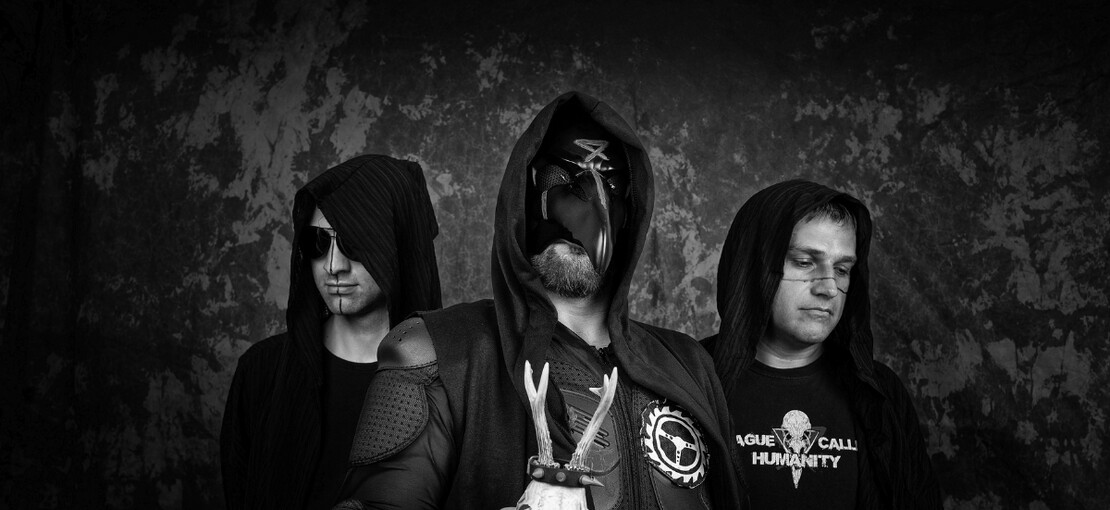 Obrázek k článku „Jen spát a nakupovat.“ Kapela Plague Called Humanity varuje před dystopií