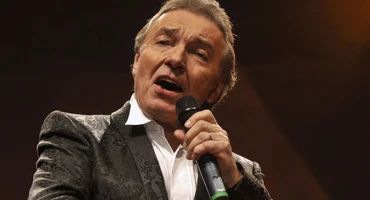 Náhledový obrázek k článku VLČKOVIZE: Karel Gott stihl všechno. Hrál z šelakových desek, dožil se i digitálu