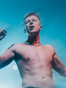 Náhledový obrázek k článku NAŽIVO: Reparát Adama Mišíka. V Karlíně zavládl chaos