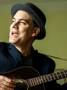 Náhledový obrázek k článku NAŽIVO: Prodaný vinyl vydělá víc než půl milionu na Spotify. Svět potřebuje Jamese Harriese