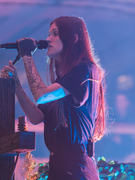 Náhledový obrázek k článku NAŽIVO: Intenzivní obřad. Kazatelka Ethel Cain šla na hranu snesitelnosti