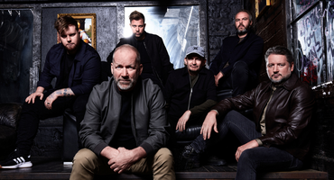 Náhledový obrázek k článku PREMIÉRA: „Pravda se ruší.“ David Koller zpívá o svědomí