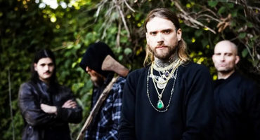 Náhledový obrázek k článku Brutální metal. Vitriol se rozpadli uprostřed turné. Zpěváka nechali na benzínce