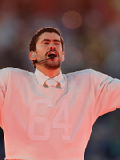 Náhledový obrázek k článku GLOSA: Rok Bad Bunnyho. Super Bowl ovládl z cukrové třtiny. Radostí a láskou nakrkl Trumpa