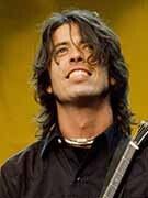 Náhledový obrázek k článku Terapie ze smrti Kurta Cobaina. Překvapivý příběh Foo Fighters a úspěchu Davida Grohla