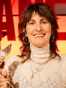 Náhledový obrázek k článku Andělská Klára Vytisková: „Texty v češtině jsou nahatější, ale baví mě ta výzva“