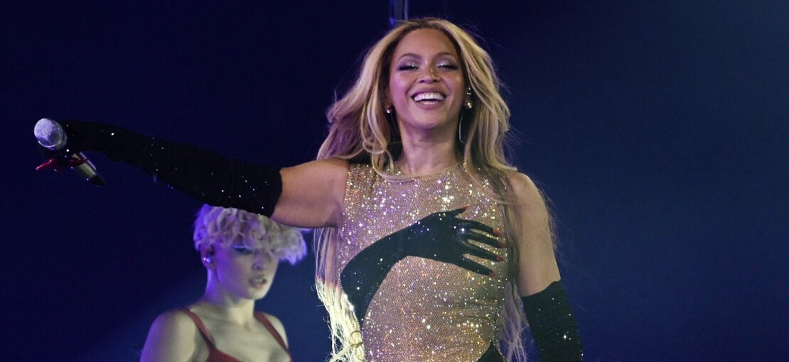 Obrázek k článku Z PRVNÍ ŘADY: Beyoncé odkryla své poklady. Na koncertě je za mrchu i romantičku