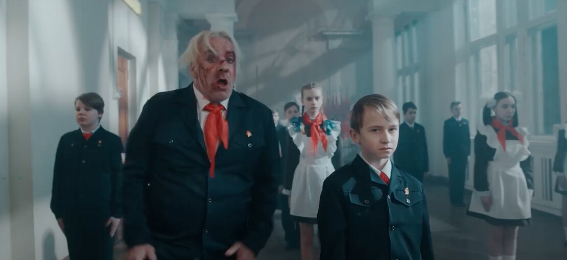 Obrázek k článku Klip tvrdší než Rammstein: Nenávidí Till Lindemann děti?