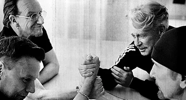 Náhledový obrázek k článku RECENZE: Nářek stranou. U2 překvapili další novou nahrávkou. Po politice řeší život