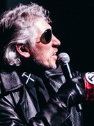 Náhledový obrázek k článku Provokatér Roger Waters se přijede do Prahy loučit s hudební kariérou