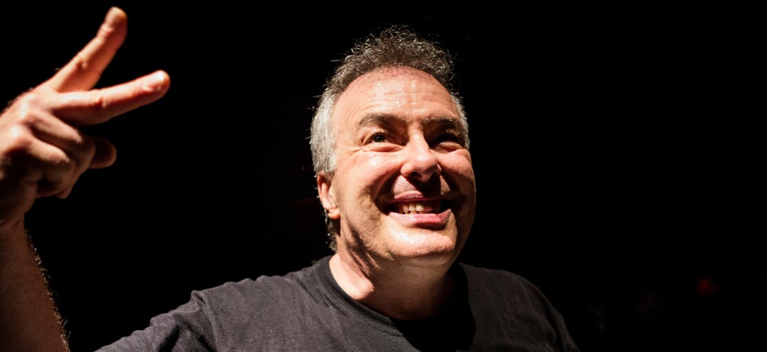 Obrázek k článku Jello Biafra prodělal mrtvici. „Vyskočil jsem čůrat a upadl,“ vzkázal z nemocnice