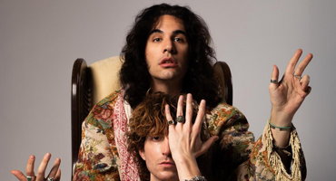 Náhledový obrázek k článku GLOSA: Stanley a Simmons z Kiss můžou mít radost. Jejich synové se s kapelou potatili