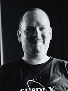 Náhledový obrázek k článku Zemřel saxofonista Pavel „Bozez“ Novotný (46). Hrál s Dog Eat Dog a byl dobrou duší řady kapel